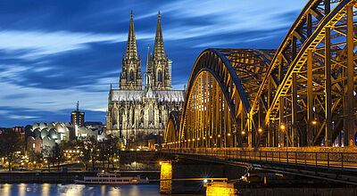 Der Kölner Dom bleibt vor allem für Touristen attraktiv
