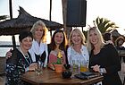 Glückliche Gesichter beim Kanaren-Abend im Riu Palace Tenerife