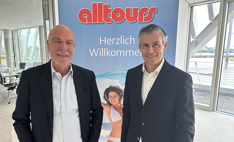 Alltours-Gründer Willi Verhuven und sein Nachfolger Jan Mayer (rechts)