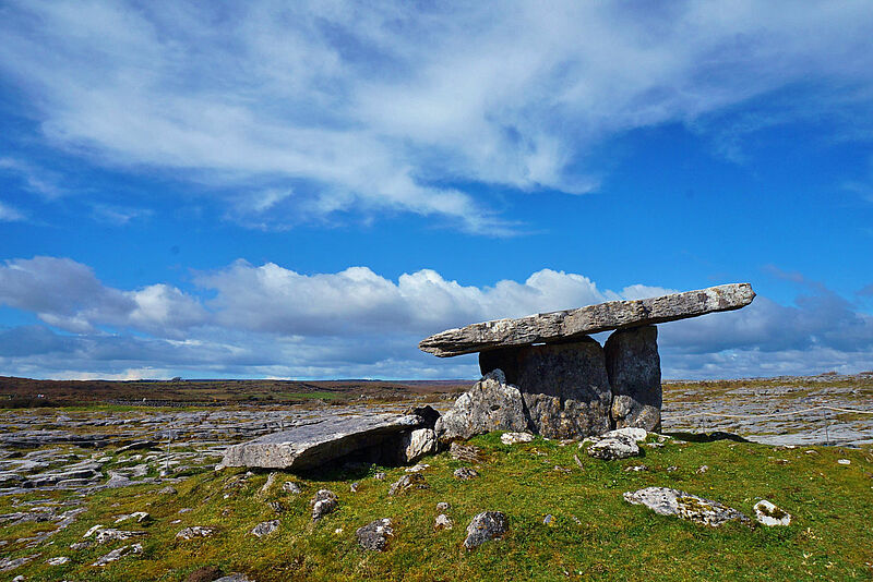 Die Region The Burren im Nordwesten Irlands wird von Highländer bei mehreren Reisen angesteuert