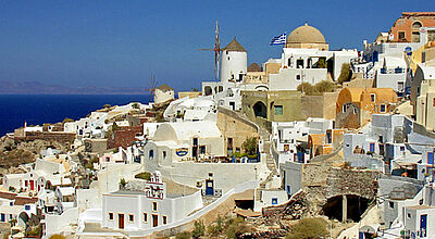Mit zahlreichen neuen Angeboten wollen die Veranstalter 2013 mehr Urlauber nach Griechenland locken