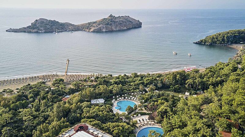 Die erste „Smile2gether.tour“ führt TUI-Verkäufer im April 2024 in den TUI Magic Life Sarigerme