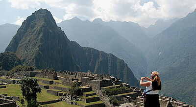 Kulturwunder wie die Inka-Ausgrabungsstätte Machu Picchu gehören zu den Highlights einer Südamerika-Reise