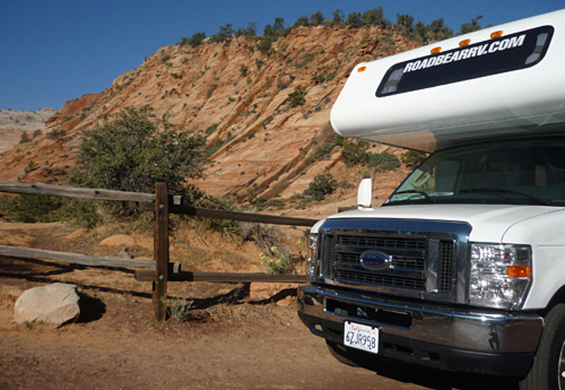 Wohnmobile, hier ein Camper von Roadbear in den USA, sollten möglichst frühzeitig gebucht werden.