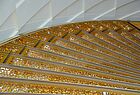 MSC ist bekannt für die Swarovski-Treppen. Sie sind silber im normalen Schiffsbereich und gold im Yacht Club