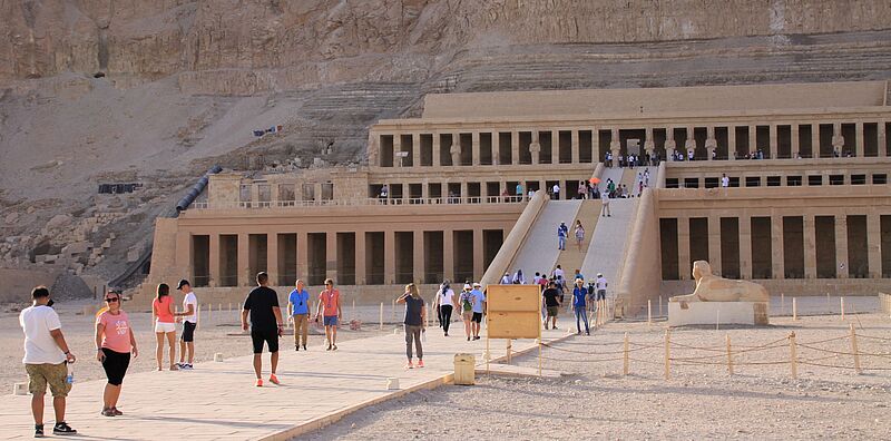 Von Düsseldorf geht es mit TUI Fly nun auch nach Luxor. Touristen steuern von dort aus gerne das Tal der Könige an