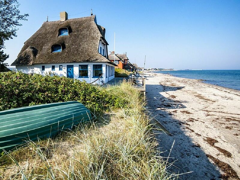 Ferienhäuser am Strand von Heiligenhafen. Foto: Best Fewo