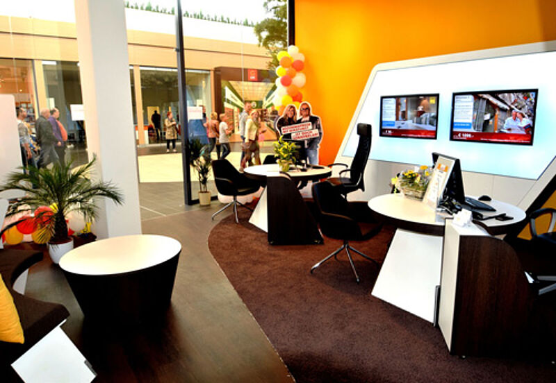 Das neue Reisebüro im LUV Shopping in Lübeck ist nach dem Konzept „Reisebüro der Zukunft“ designt