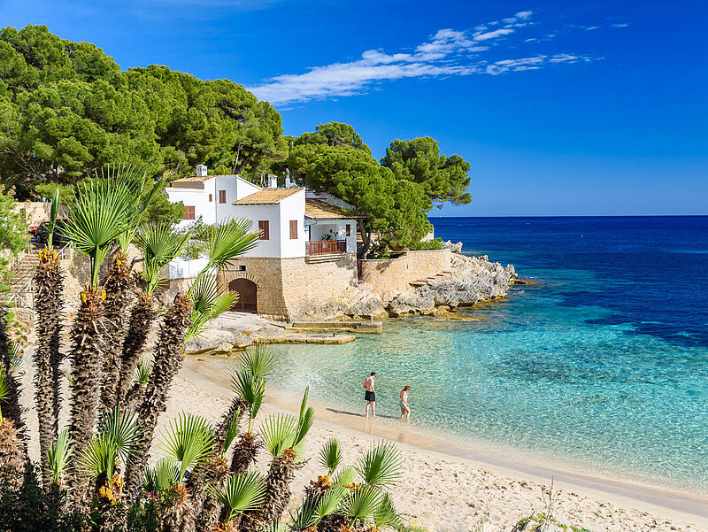 Die vier Alltours-Inforeisen nach Mallorca finden im Mai und Juni statt. Foto: Simon Dannhauer/istockphoto Die vier Alltours-Inforeisen nach Mallorca finden im Mai und Juni statt. Foto: Simon Dannhauer/istockphoto