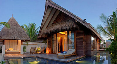 Alle 91 Villen im Jumeirah Vittaveli haben einen eigenen Pool