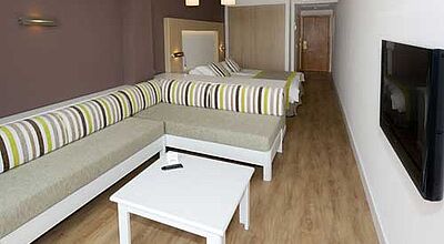 Auch das Mariant Park Hotel (im Bild) wurde von Alltours renoviert, blieb aber im Charakter erhalten