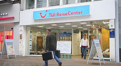 Spontan ins Reisebüro: TUI Leisure Travel will Kunden per I-Phone lotsen.