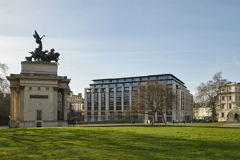 Das The Peninsula London hat einen Blick auf den Wellington Arch