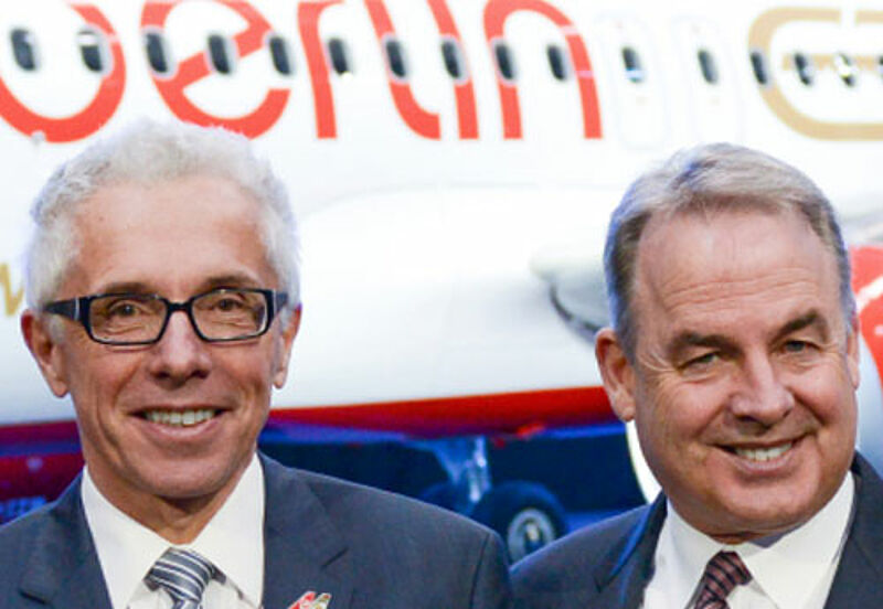 Etihad-Chef James Hogan (re.) will Air-Berlin-CEO Wolfgang Prock-Schauer (li.) zwei Etihad-Manager zur Seite stellen