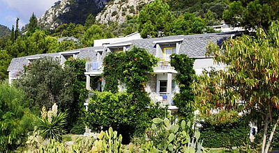 Das Viverde Tenuta Moreno bei Brindisi im Süden Italiens verfügt über einen Pool und einen kleinen Wellness-Bereich