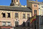 Der Platz der Verfassung (Plaza de la Constitucion) fehlt in keiner spanischen Stadt. In Málaga liegt er unweit der Kathedrale