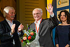 Ein Glückwunsch zum 80. Geburtstag: ta-Herausgeber Horst Ebel erhielt großen Applaus