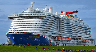 Carnival Cruise Line bekommt 2028 ein weiteres Schiff der Excel-Klasse – im Bild die im vergangenen Jahr ausgelieferte Carnival Jubilee. Foto: Meyer Werft