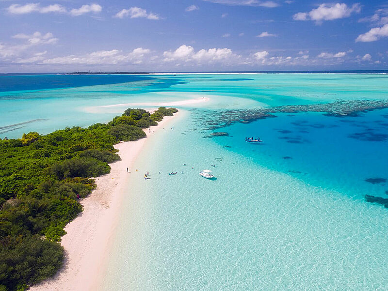 Noch gibt es für die Malediven eine Reisewarnung. Das Flugangebot wird aber schon mal ausgebaut. Foto: 12019/pixabay