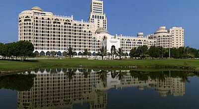 Das Waldorf Astoria Ras Al Khaimah verfügt über 346 Zimmer