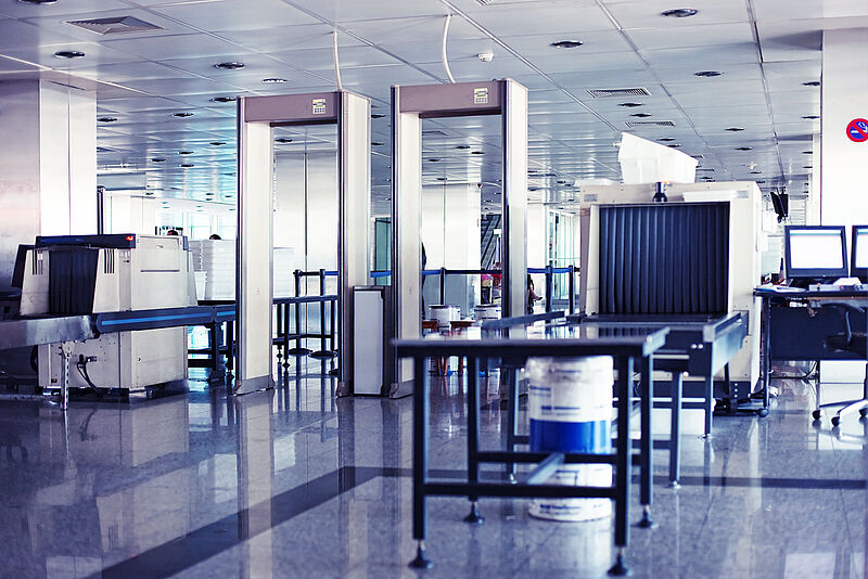 An gleich acht Airports streiken die Security-Mitarbeiter
