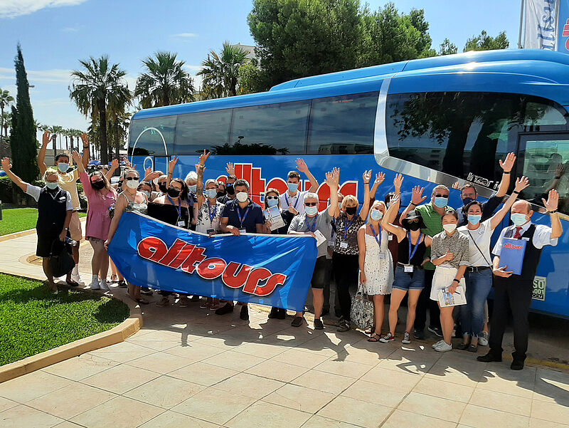Seit Juli führt Alltours wieder Inforeisen durch – wie hier nach Mallorca. Foto: Alltours