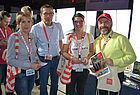 Die Reisebüro-Vertreter Albina und Dieter Ambros sowie Sonja Holzer informierten sich bei Uwe Gentschenfeld (Switzerland Travel Centre)