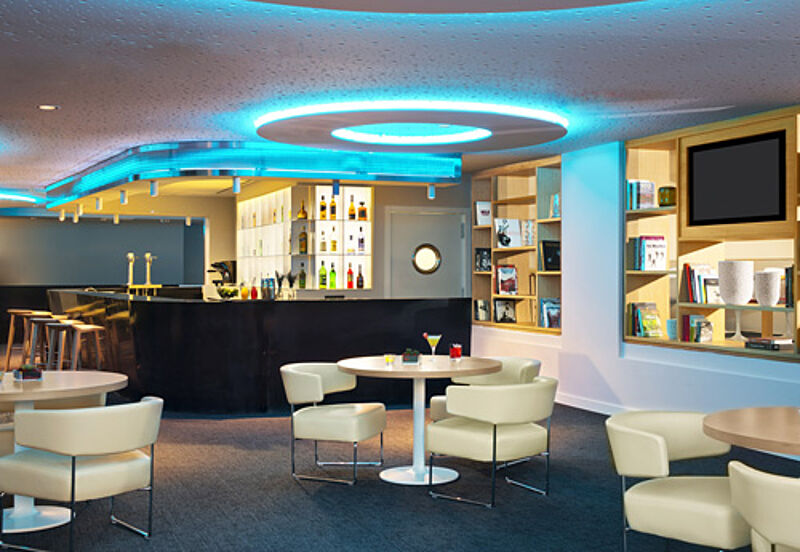 Lobby im neuen Innside Madrid Suecia