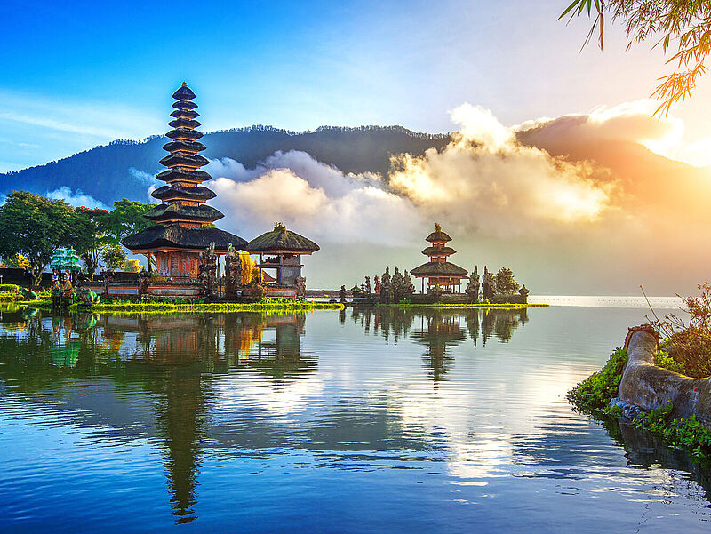 Kurzentschlossenen empfiehlt Windrose unter anderem eine Reise nach Bali. Foto: tawatchaiprakobkit/istockphoto.com