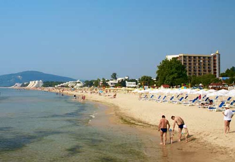 Bulgarien – hier der Strand von Albena – erhält bei GTI erstmals einen eigenen Katalog