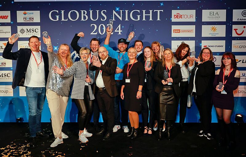 Die Reisebüro-Sieger auf der Bühne der Globus Night im Depot 1899 in Frankfurt am Main