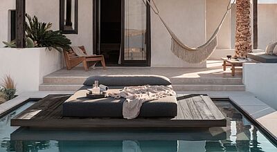 Einige der 26 Zimmer im Casa Cook Mykonos haben einen privaten Pool