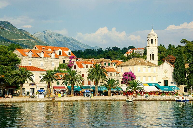 2,9 Millionen Deutsche machten im vergangenen Jahr Urlaub in Kroatien – im Bild das Städtchen Cavtat 2,9 Millionen Deutsche machten im vergangenen Jahr Urlaub in Kroatien – im Bild das Städtchen Cavtat