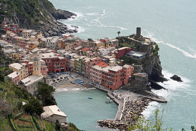 Neben Kampanien wurde in Italien auch die Region Liguren – im Bild das Cinque-Terre-Dorf Vernazza – zum Risikogebiet erklärt