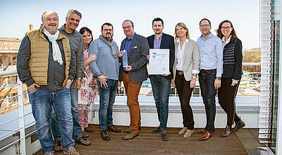 Feierten die Auszeichnung (von links): Das Igro-Team Andreas Hack, Andreas Wolf, Ilona Schuff, Manuel Larios mit Detlef Schroer und Thomas Schwingel von Schauinsland-Reisen sowie Heike Lessner, Gustav Crull und Silke Haubold