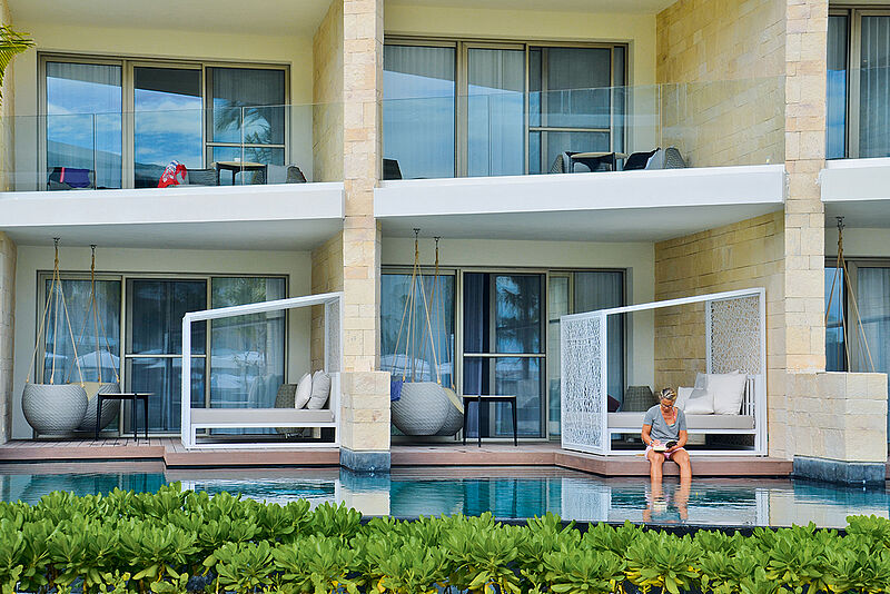 Swim-up-Suite im neuen TRS Coral Hotel an der Costa Mujeres Swim-up-Suite im neuen TRS Coral Hotel an der Costa Mujeres