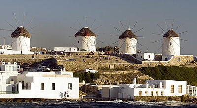 Alltours-Chef Verhuven wirbt auch persönlich für griechische Ferienregionen wie Mykonos. Foto: Shutterstock
