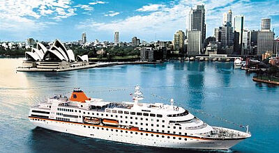 25 neue Häfen steuert die Columbus 2010/2011 an.