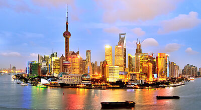 Auf zwei neuen Rundreisen entdecken Bavaria-Gäste unter anderem die Weltmetropole Shanghai