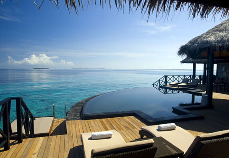 Das Ja Manafaru auf den Malediven bietet 84 Villen