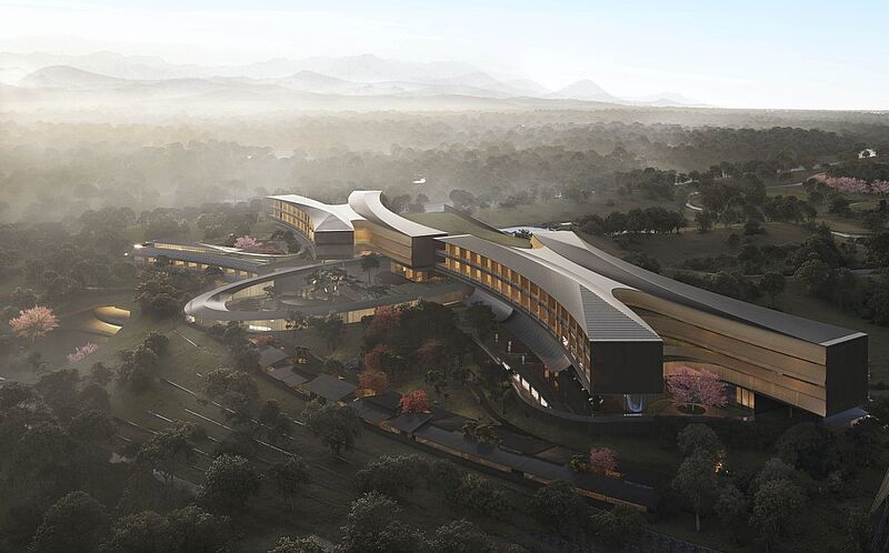 Luftaufnahme des luxuriösen Mandarin Oriental Hotels in Xi’an, China, eingebettet in eine malerische Hügellandschaft mit modernem, geschwungenem Architekturdesign und üppiger Naturkulisse bei Sonnenaufgang.