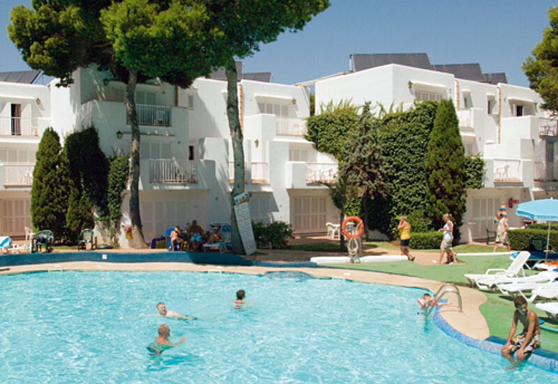 Mit dem erneuerten Rewe-Partnerprogramm sollen auch Buchungen für den Club Calimera Es Talaial auf Mallorca angekurbelt werden.