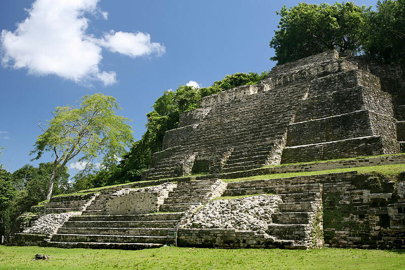 Sehenswert und nicht überlaufen: die Maya-Ausgrabung Lamanai