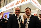 ta-Geschäftsführer Alexander Ebel mit Christoph Marzinowski von TUI Blue