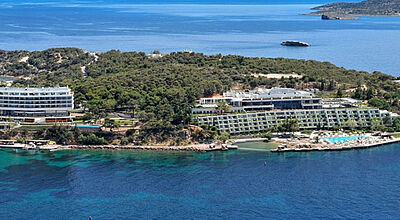 Das Four Seasons Astir Palace Hotel liegt auf einer Halbinsel in der Nähe von Athen