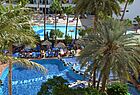 Blick in die Pool-Anlage des Maritim Playa in Playa del Ingles, das in der dritten Generation von einer deutschen Familie geleitet wird