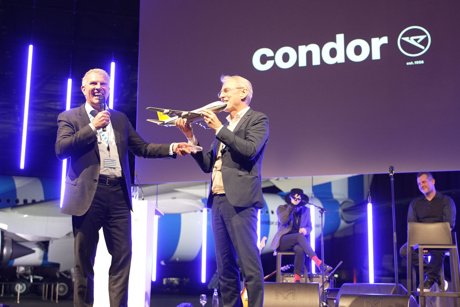 Harte Konkurrenten, aber am Condor-Abend fröhlich vereint: Lufthansa-Boss Carsten Spohr und Ralf Teckentrup