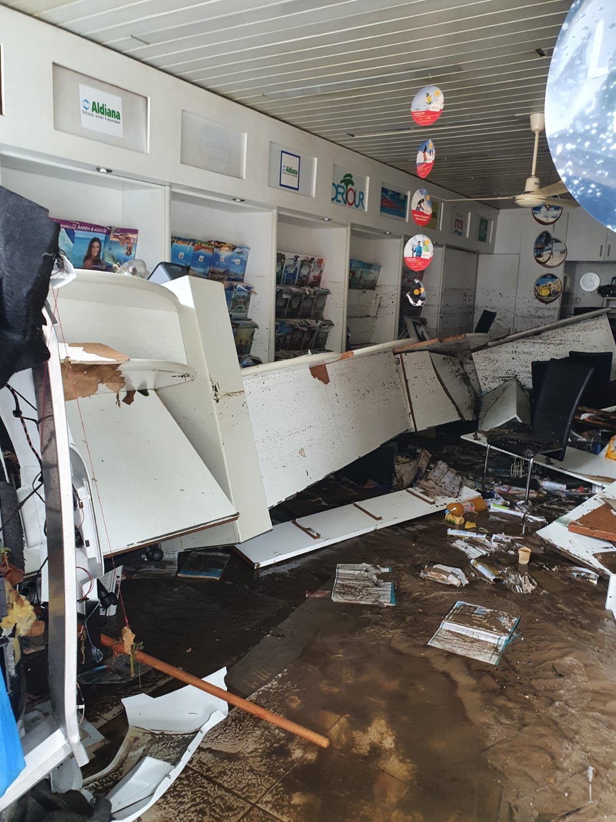 Das Reisebüro von Bernd Piel in Stolberg wurde komplett zerstört Das Reisebüro von Bernd Piel in Stolberg wurde komplett zerstört