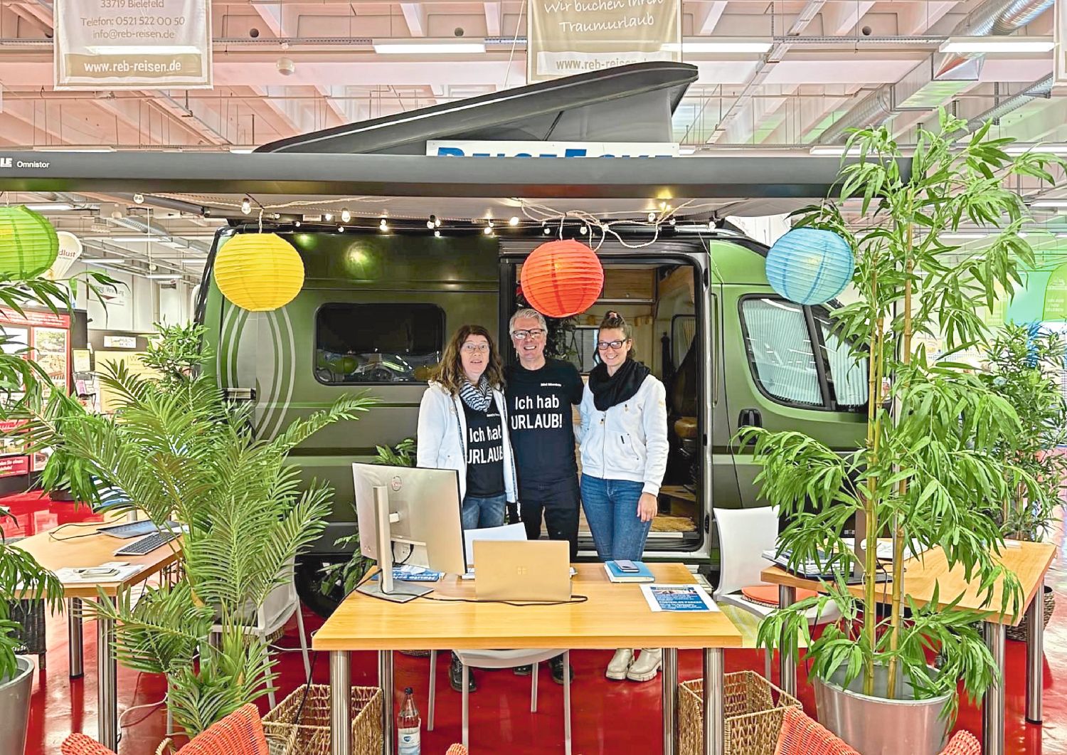  Jobst Hölzenbein mit den Kolleginnen Annette ­Sievers (links) und Natalie Polat