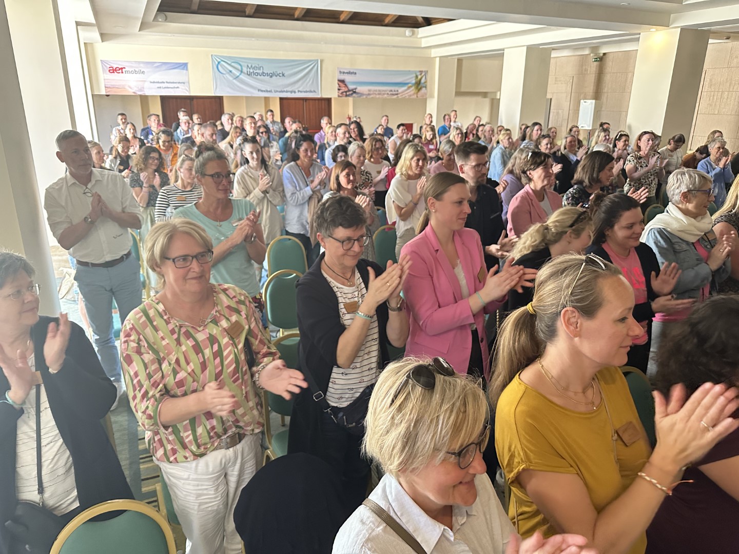 Nach der Rede von Chamäleon-Gründer Ingo Lies gab es Standing Ovations…